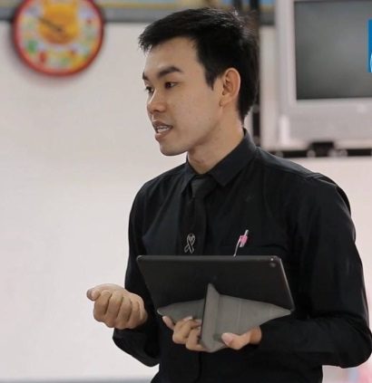 Mr