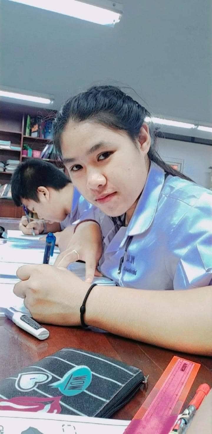 Thai-student